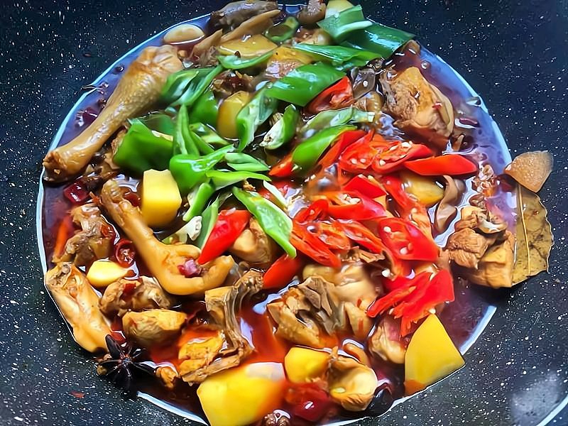 新疆大盘鸡