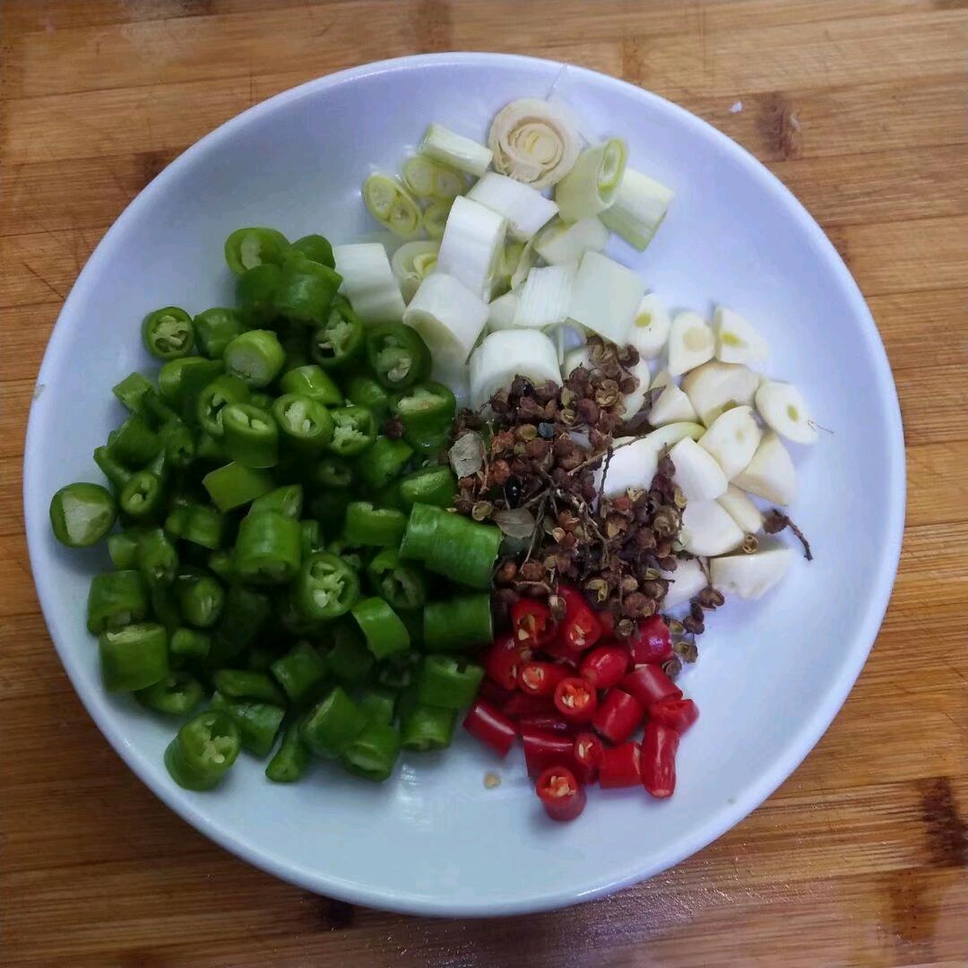 青椒鸡腿丁