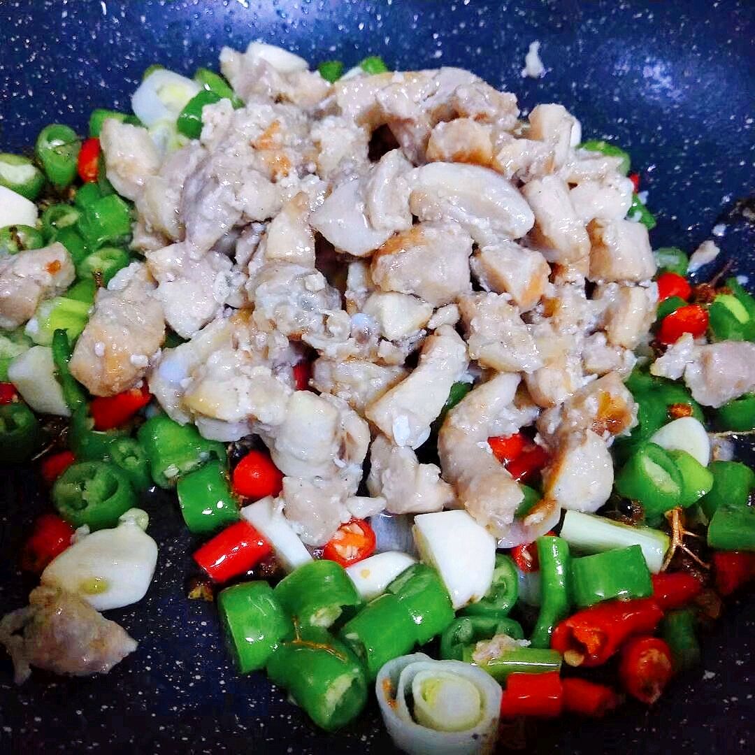 青椒鸡腿丁