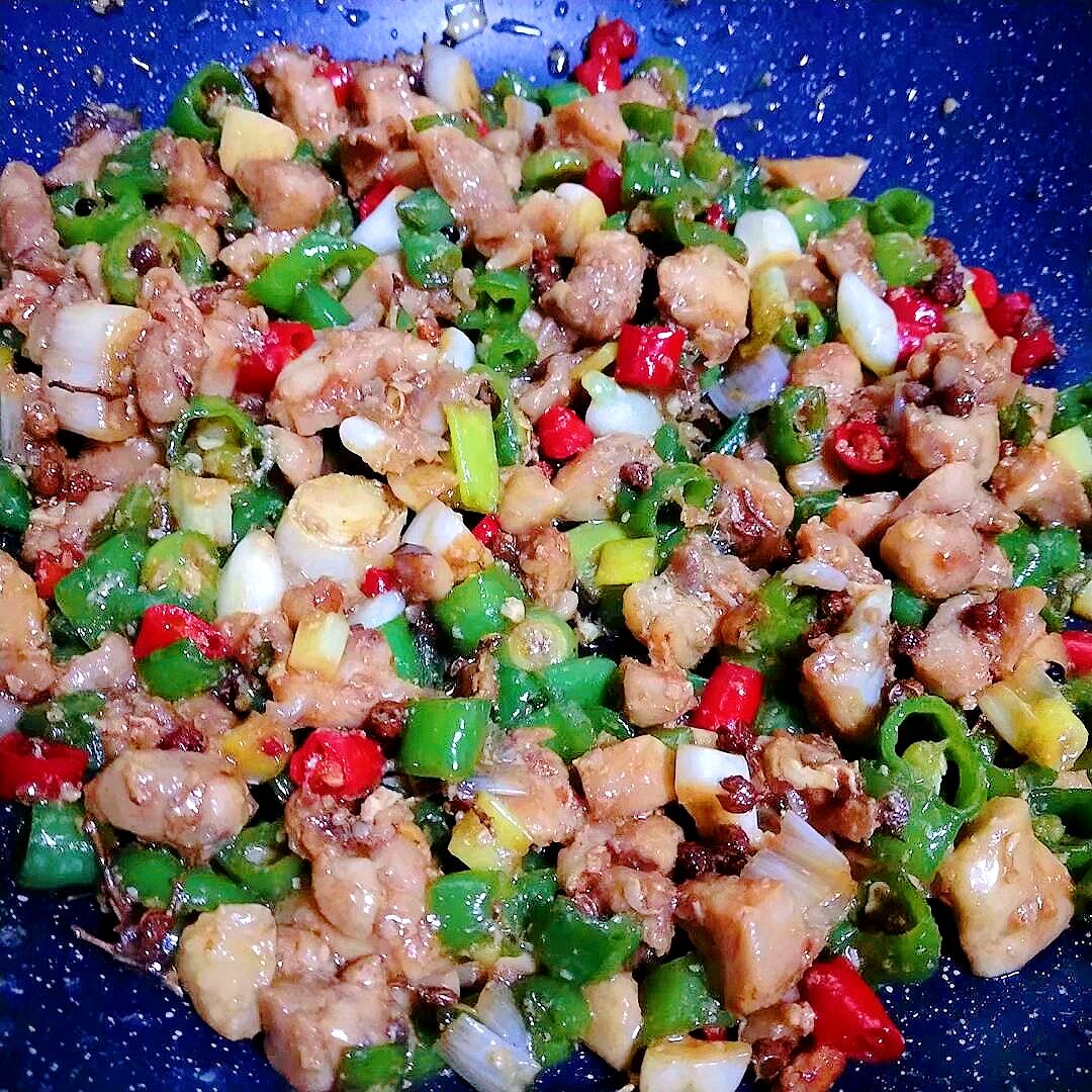 青椒鸡腿丁