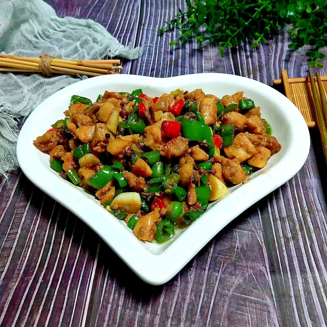 青椒鸡腿丁