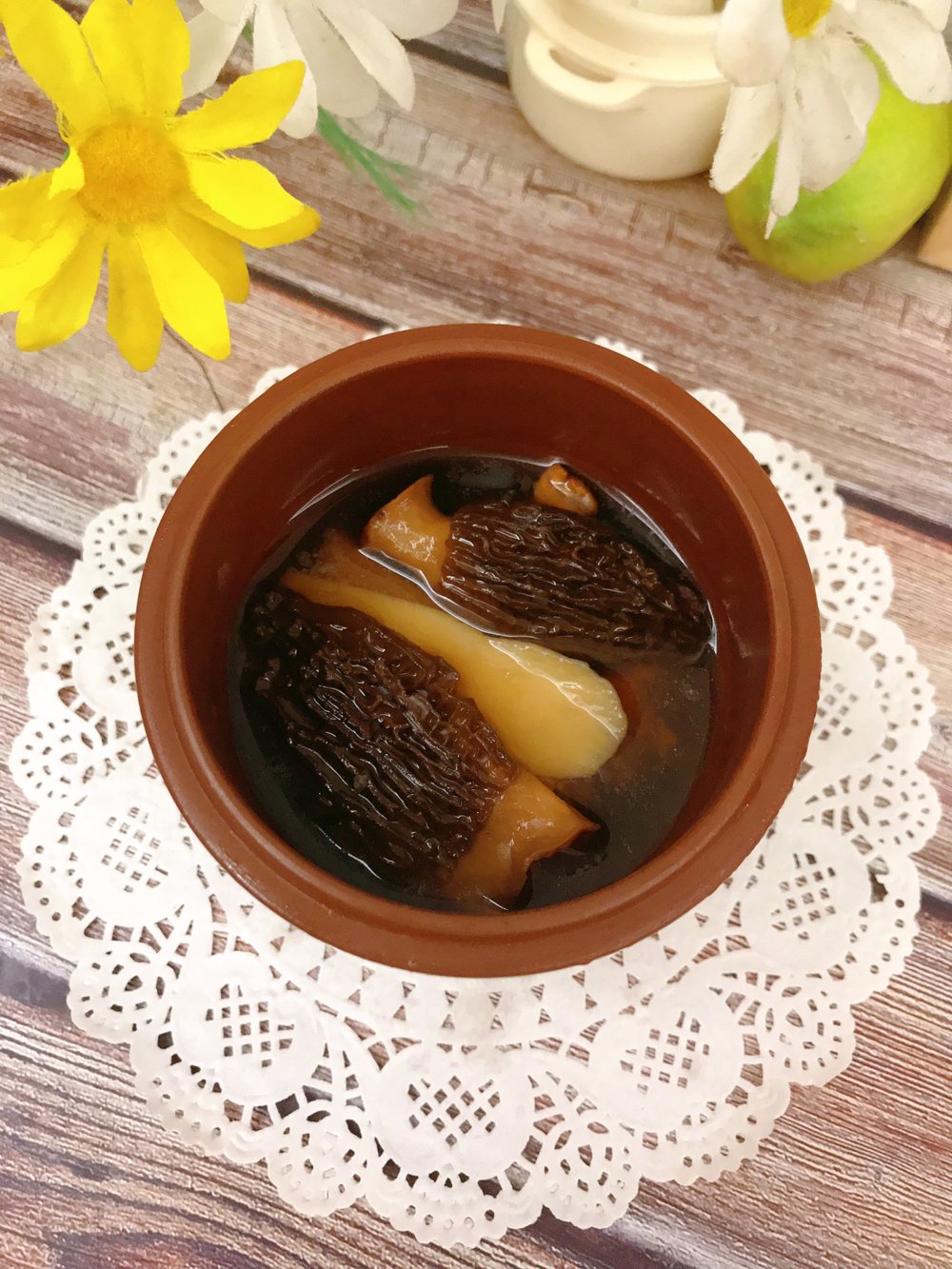 羊肚菌淮山排骨汤