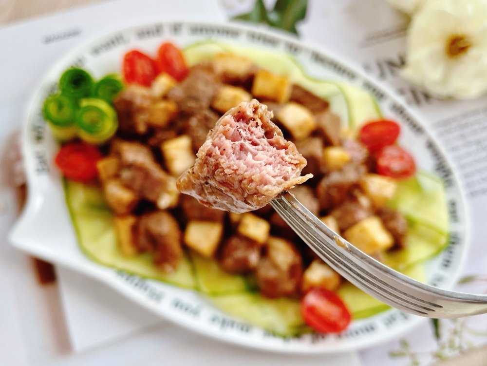 黑椒杏鲍菇牛肉粒