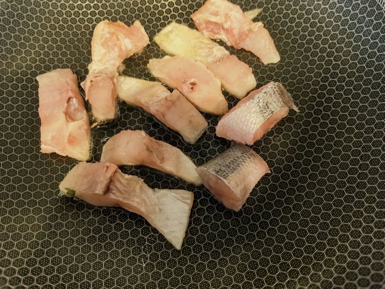 酸菜鲈鱼