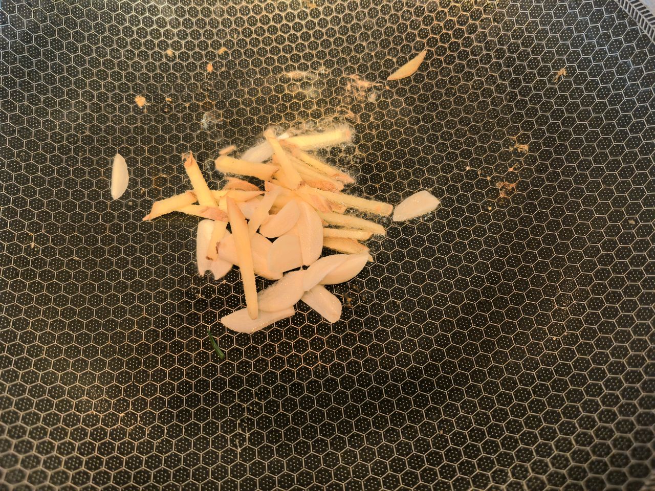 酸菜鲈鱼