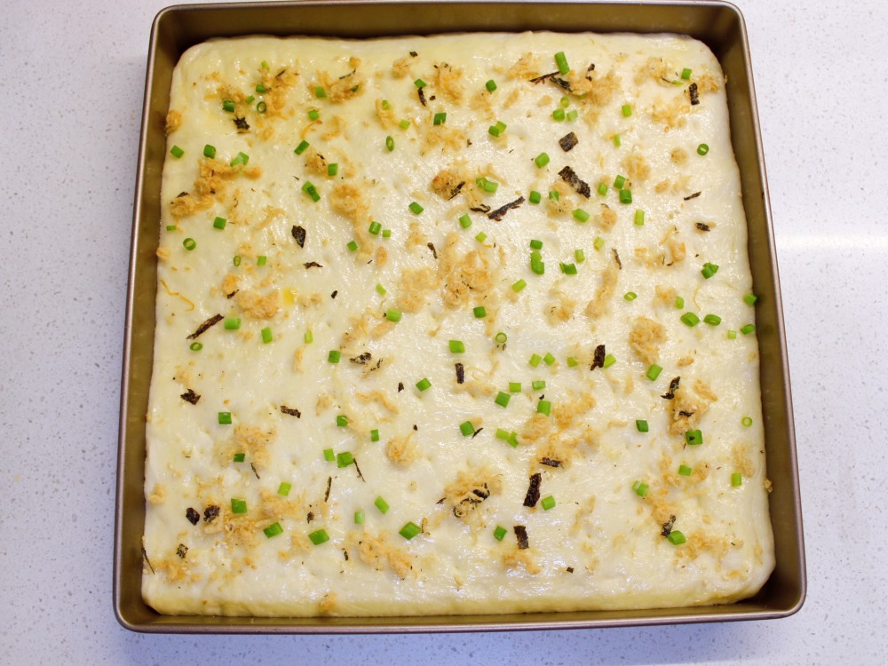 香葱肉松面包