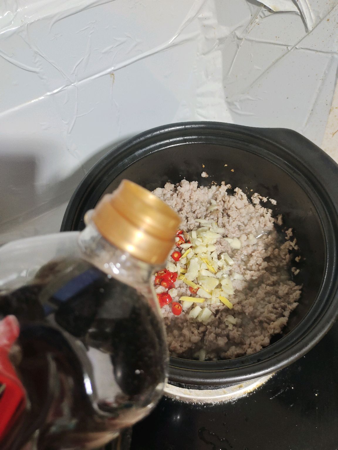 酸菜肉沫米粉