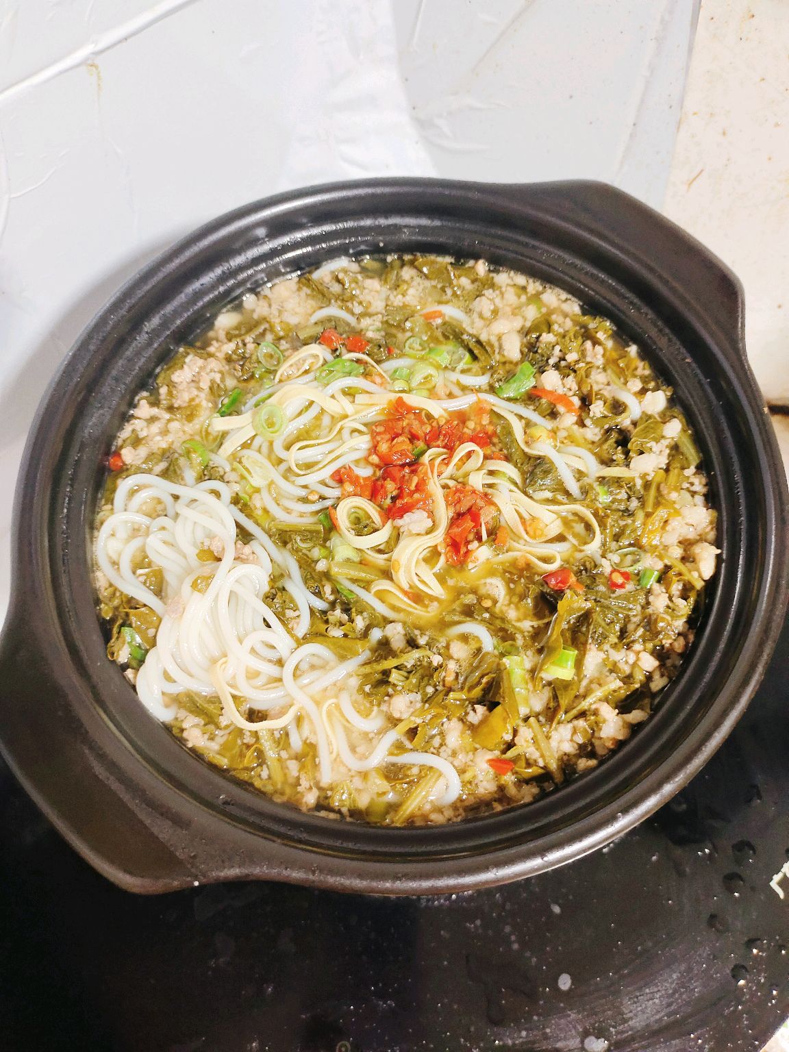 酸菜肉沫米粉