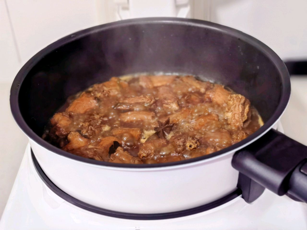 麻辣鸭脖