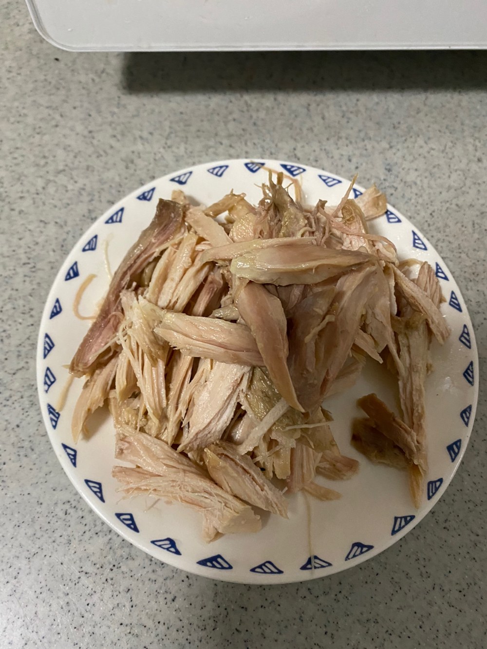 万能的一锅炖鸡—蒜香鸡丝