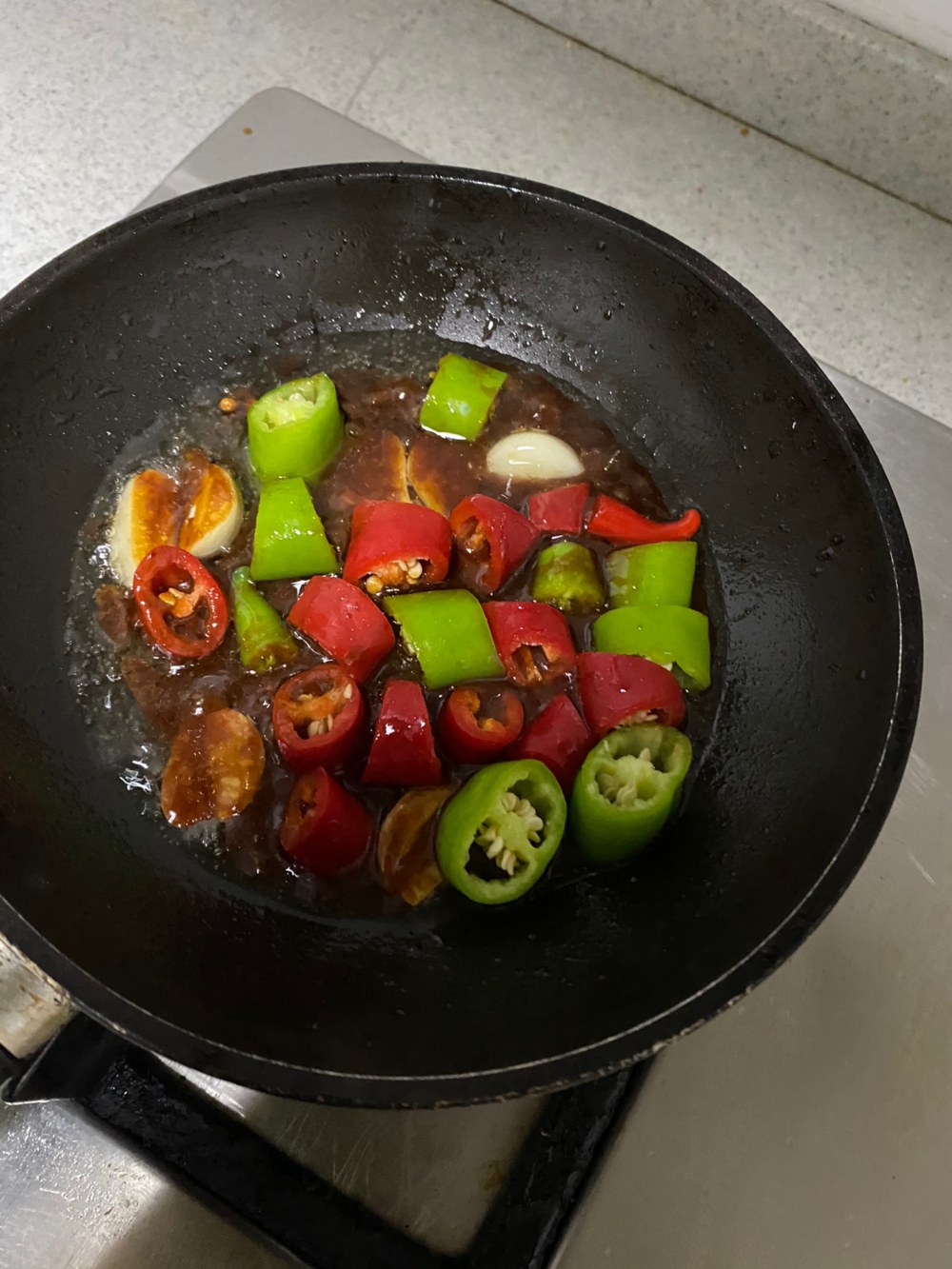 万能的一锅炖鸡—蒜香鸡丝