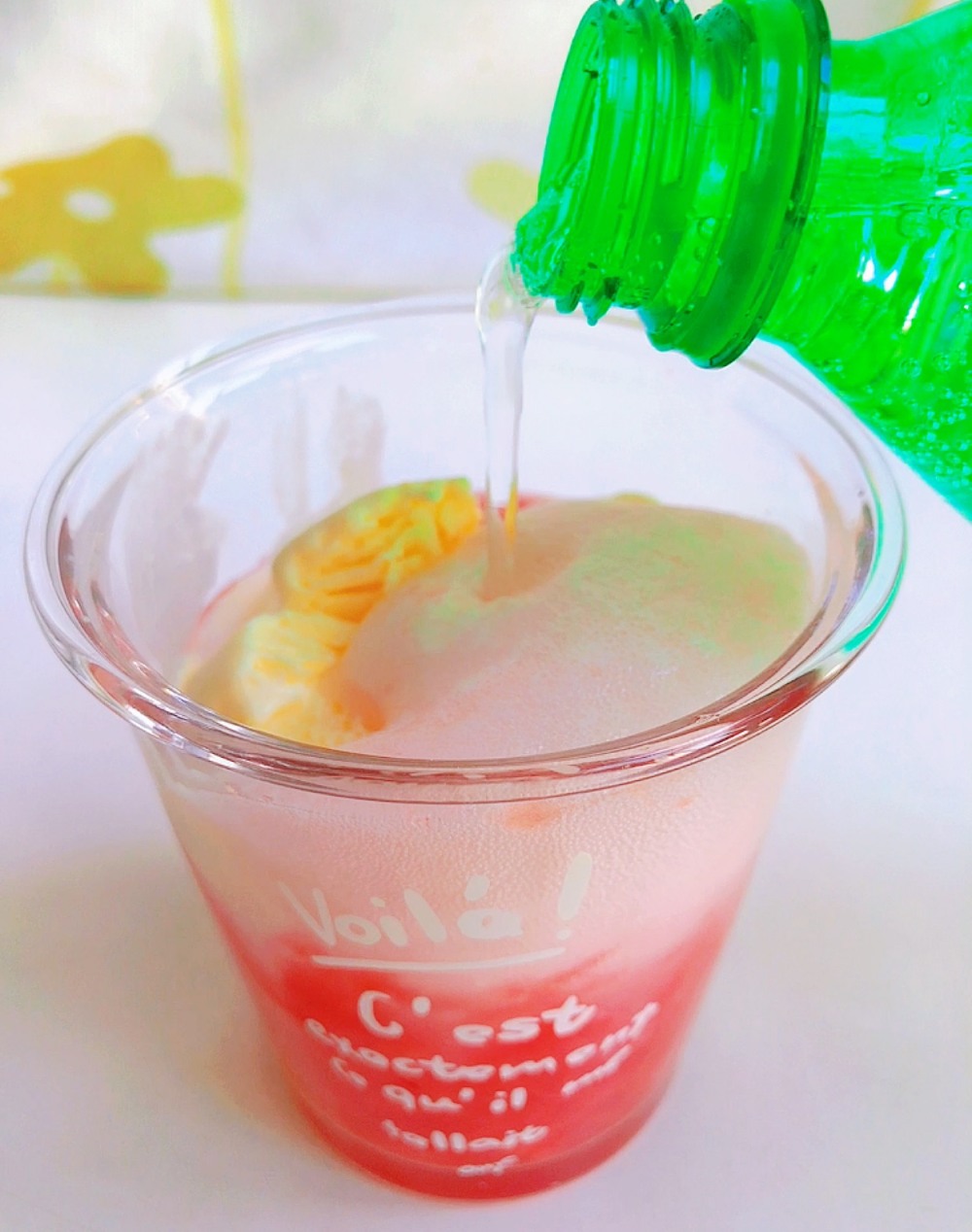 西瓜冰淇淋气泡饮