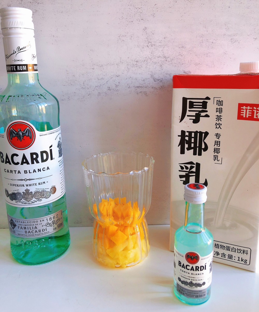 夏日特调❗️热带水果椰椰朗姆❗