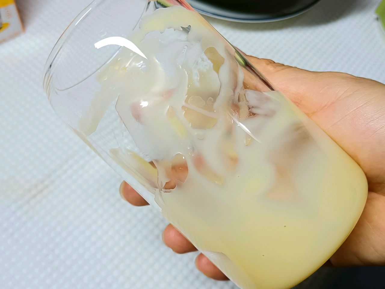 西瓜厚牛乳粉嫩杯