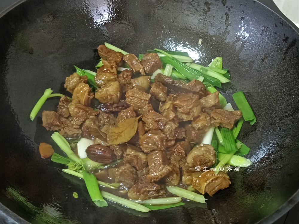 香焖牛腩