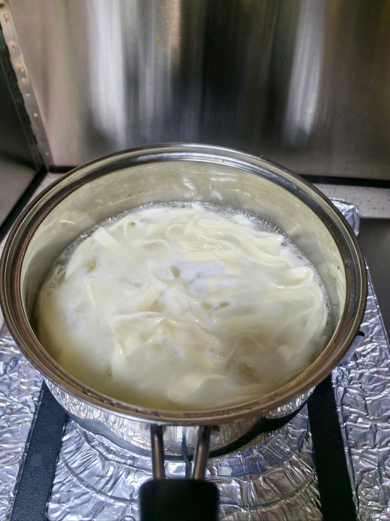茄子拌面