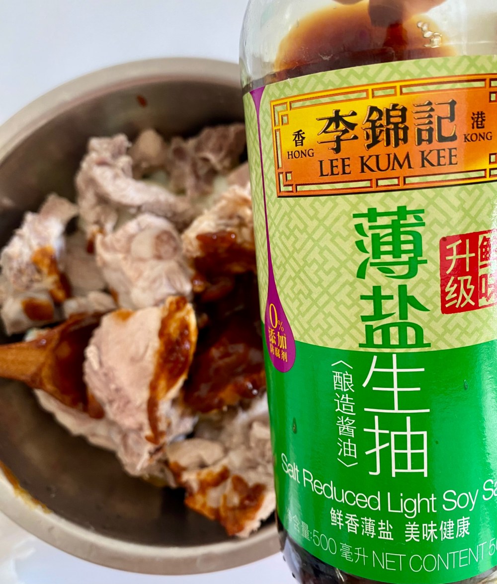 排骨烧卤蛋