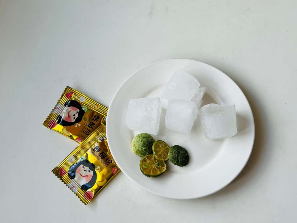 酸梅青柠饮