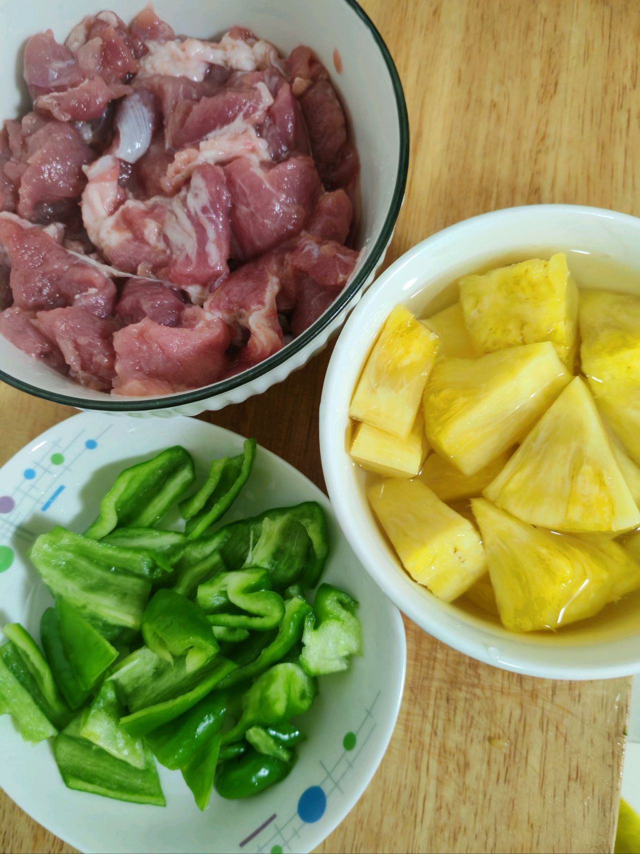 菠萝咕咾肉