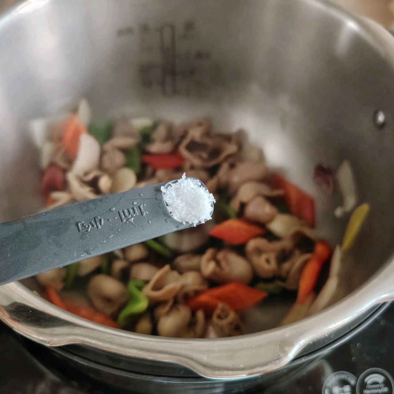 爆炒鱼肚