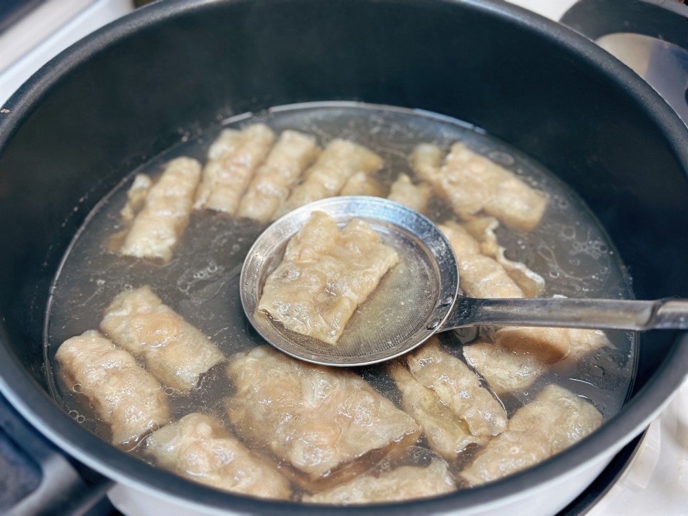 港式茶餐厅的肥牛抱蛋饭