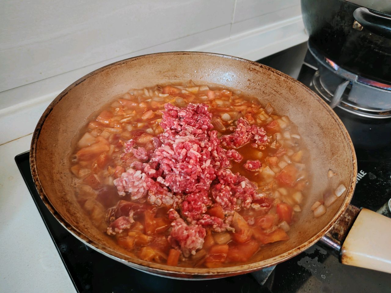 番茄牛肉螺纹面