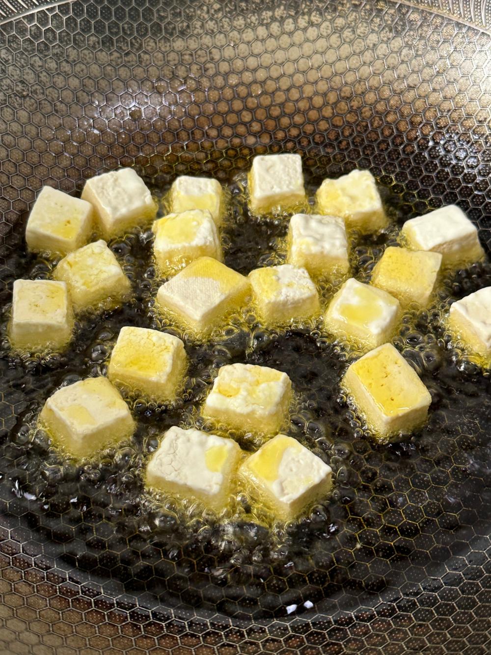 香煎豆腐块