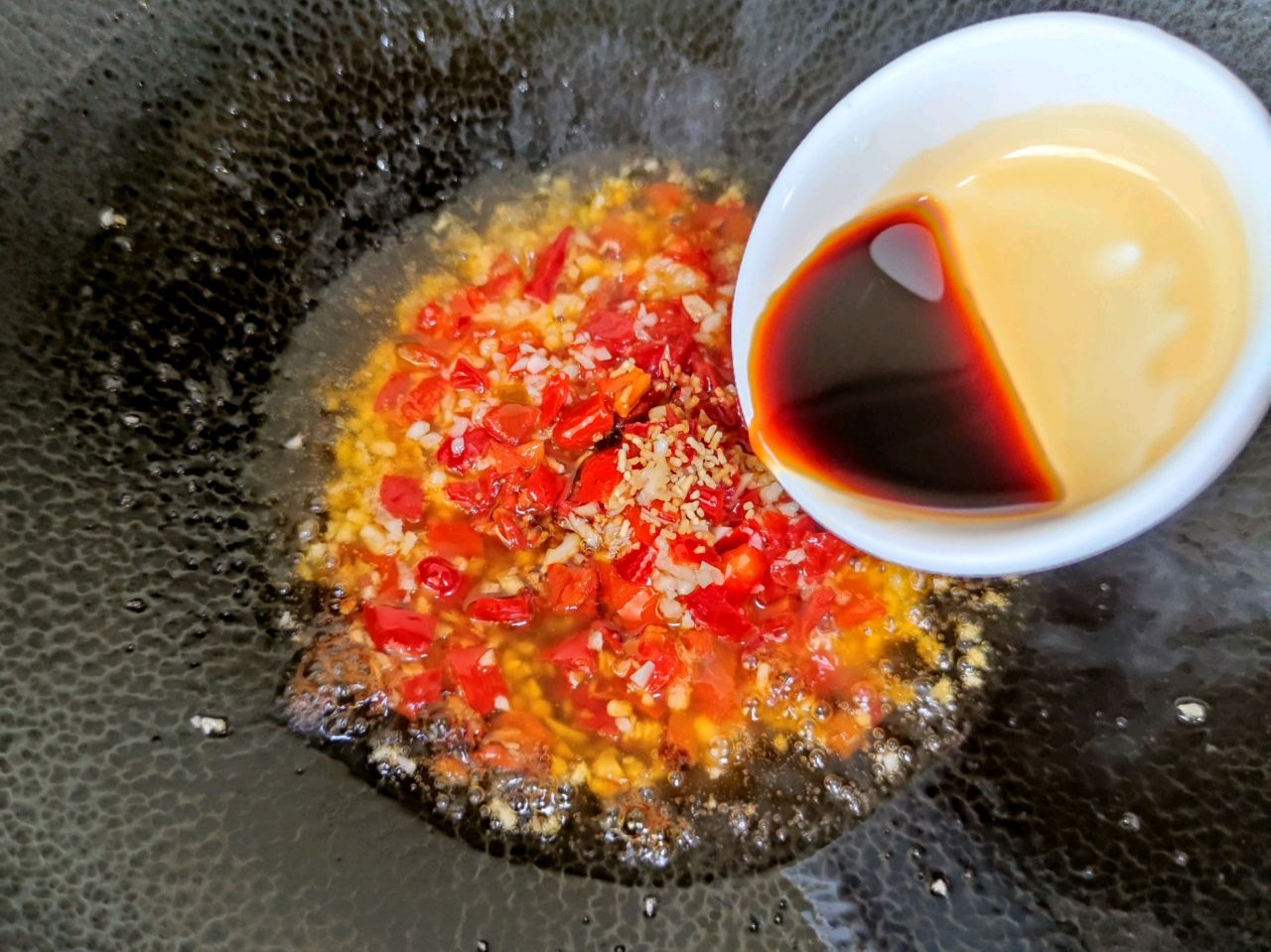 剁椒蒜蓉豇豆