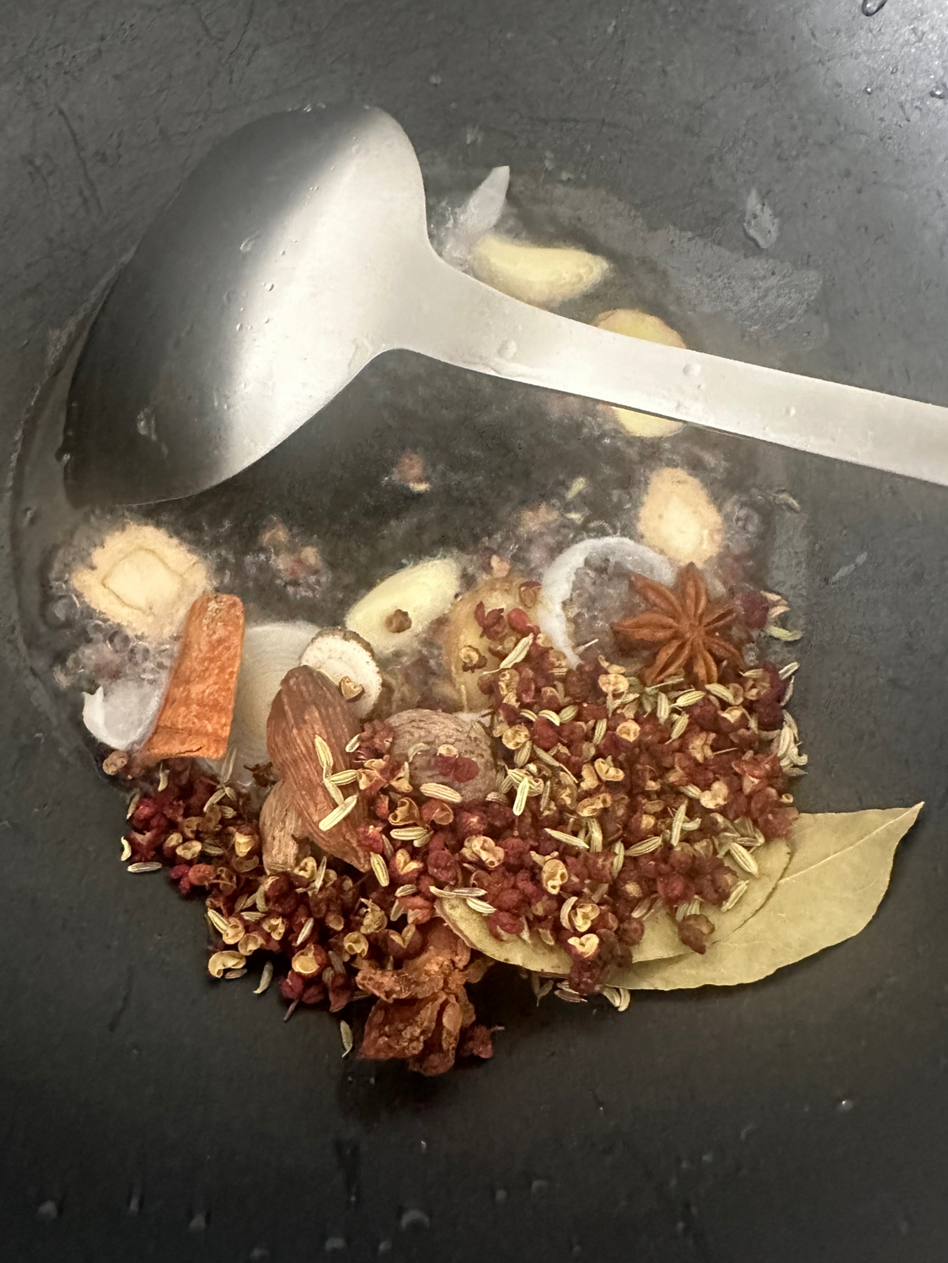 复刻周黑鸭鸭货麻辣鸭头