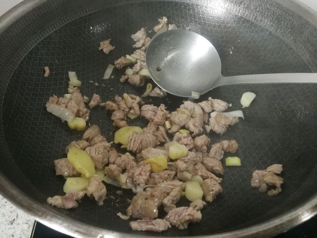 豆角丁炒橄榄菜