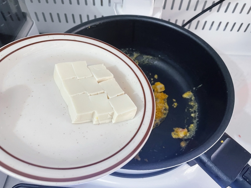 蛋黄虾仁豆腐煲（辅食）