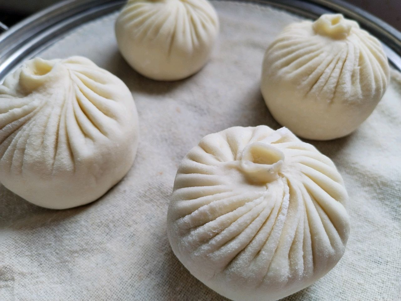 茴香鸡蛋馅包子（一次成型法）