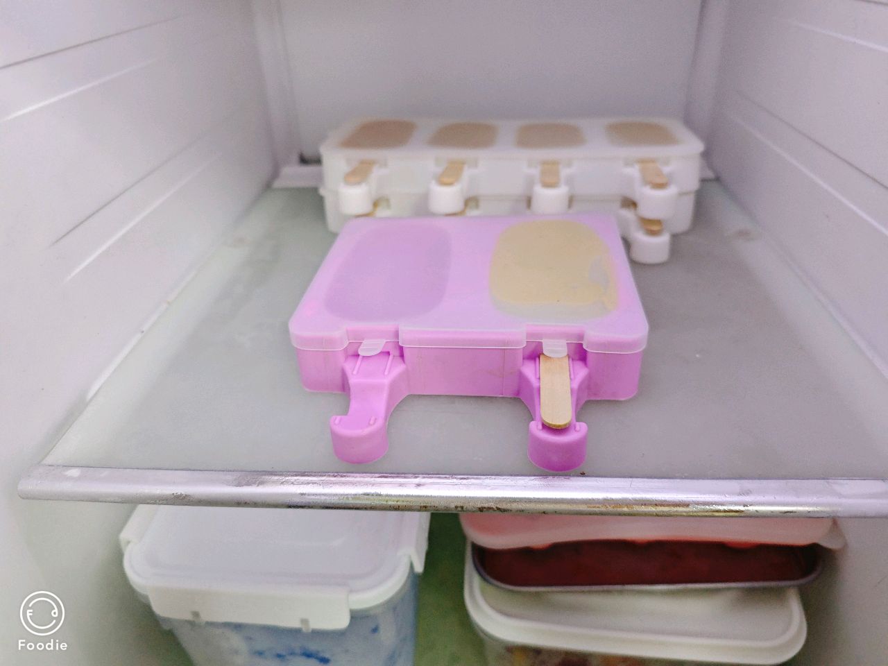 生椰拿铁夹心雪糕