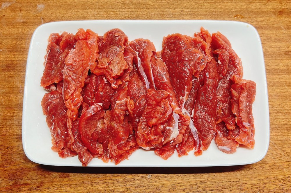 香菇洋葱滑牛肉