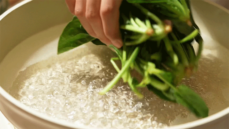 凉拌菠菜