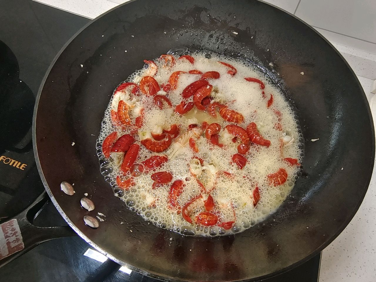 蒜香龙虾尾