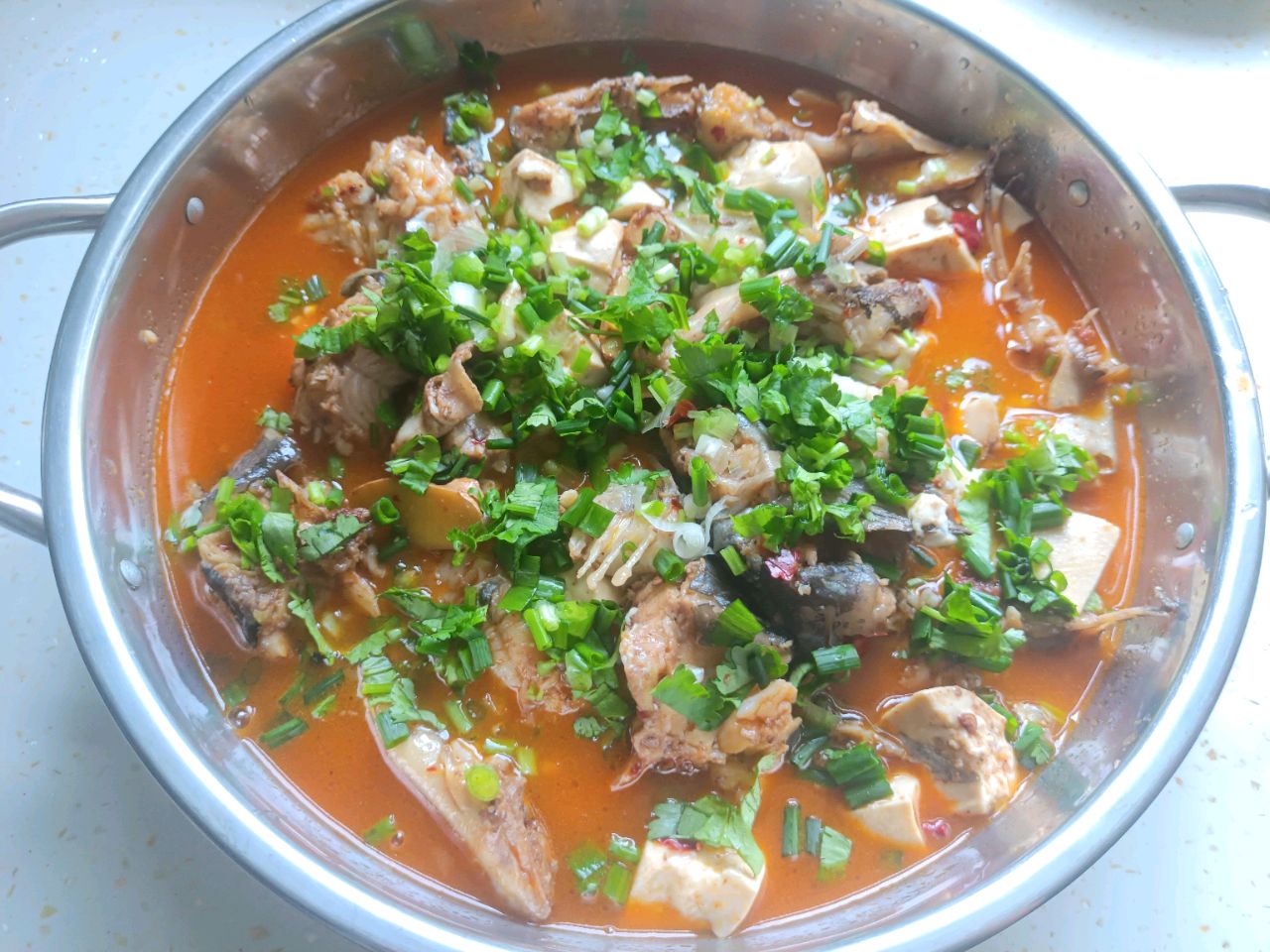 香辣鱼炖豆腐