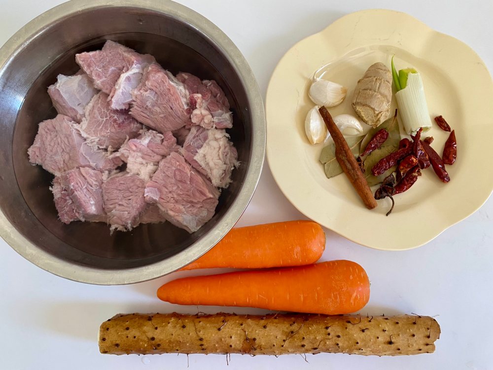 山药胡萝卜炖牛肉
