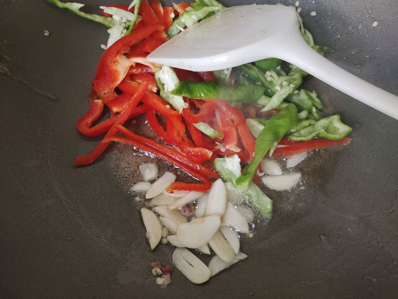 双椒炒牛肉
