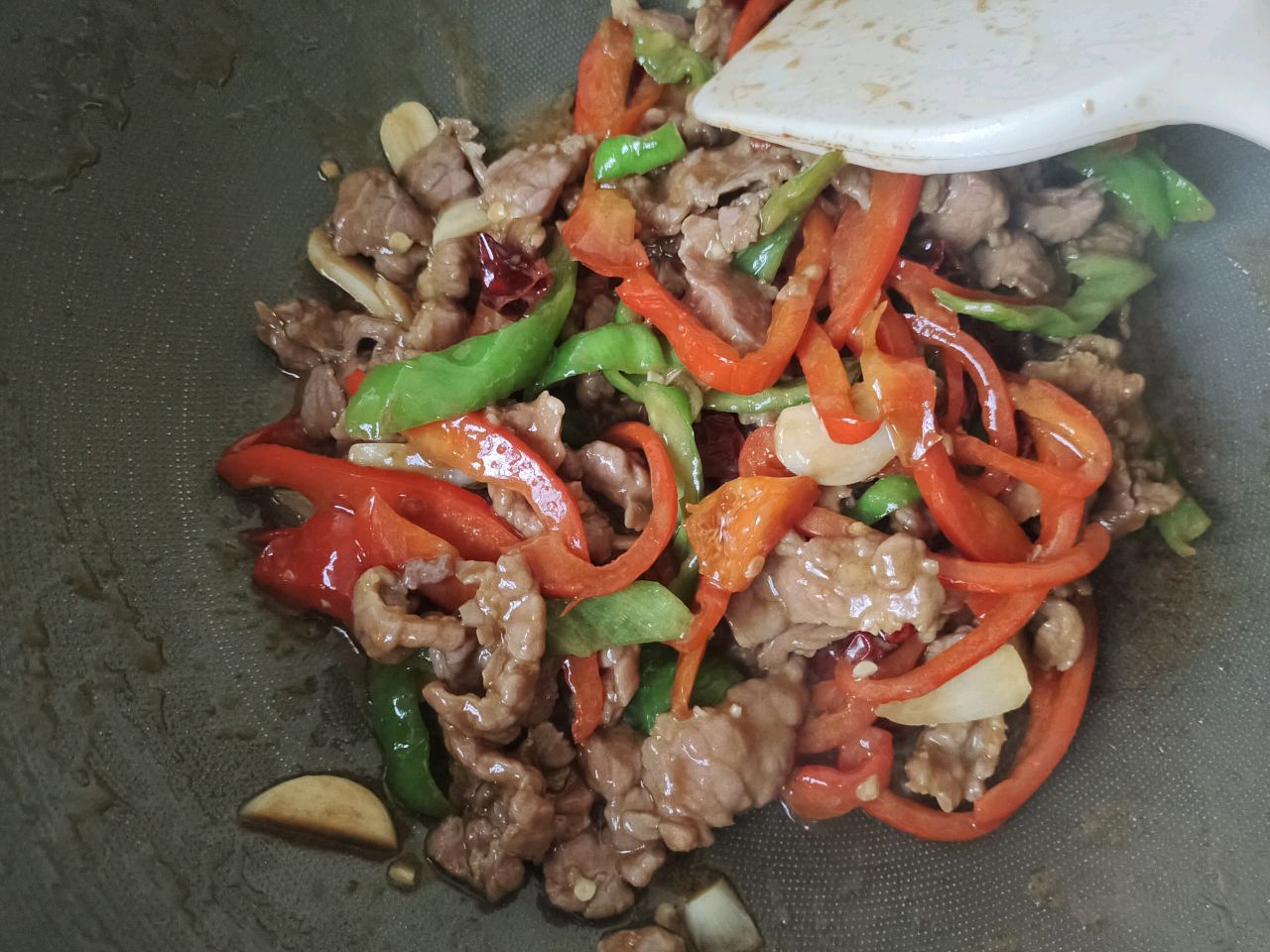 双椒炒牛肉
