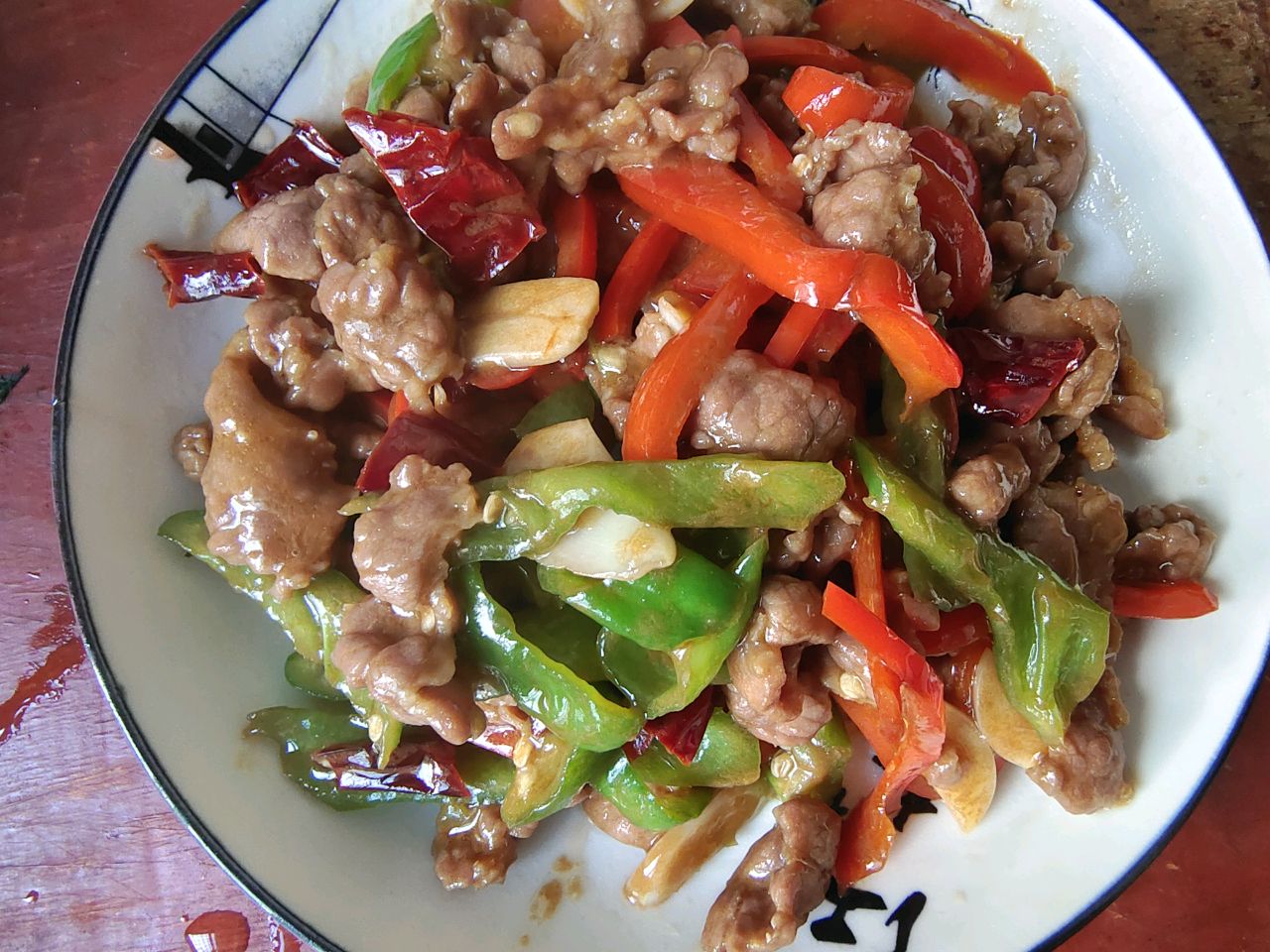 双椒炒牛肉