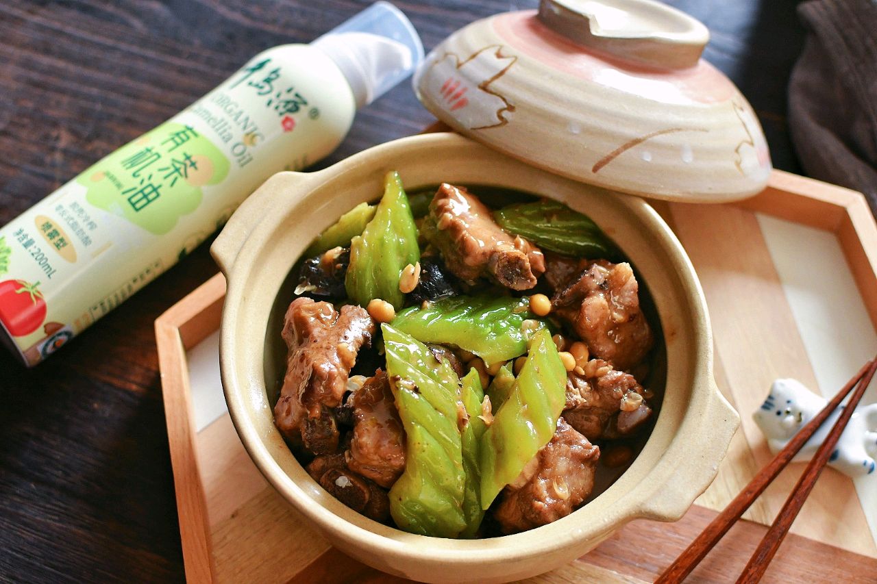 夏日限定潮汕苦瓜煲