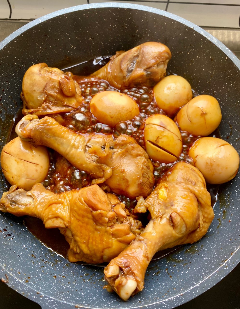 红烧鸡腿卤蛋