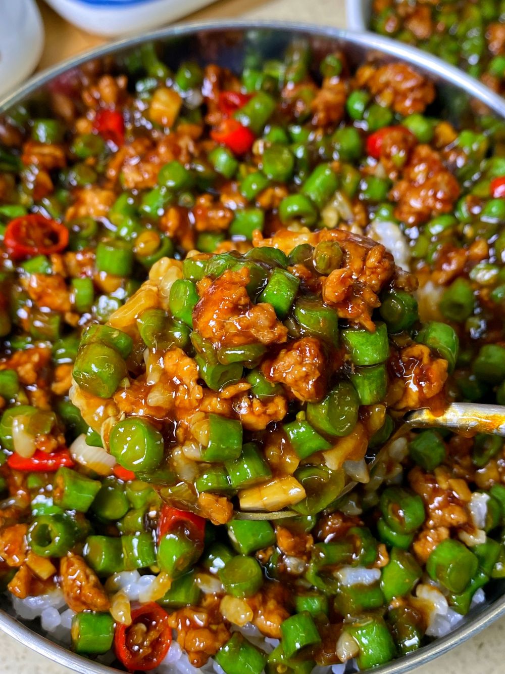 巨好吃的豆角肉末拌饭