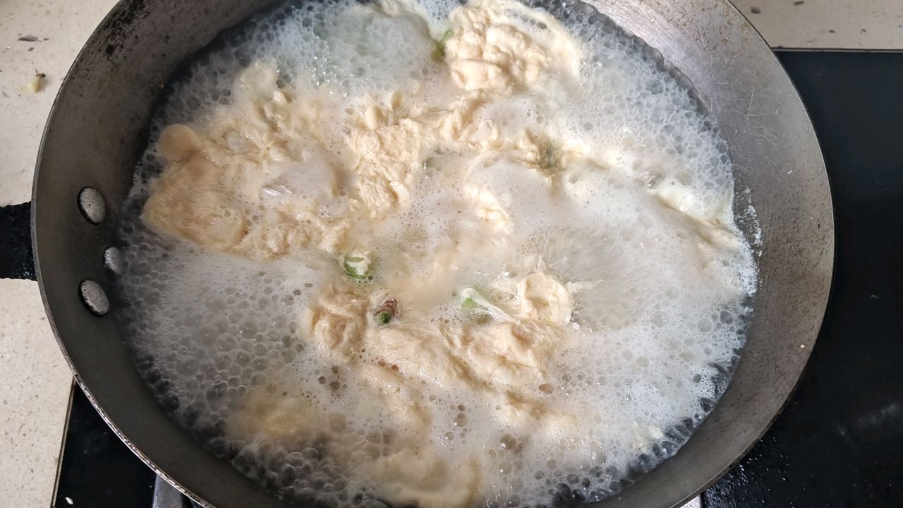 雪花丝瓜蛋汤（无香油，饭店版，调料只用盐，非清淡版）