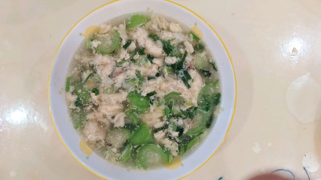 雪花丝瓜蛋汤（无香油，饭店版，调料只用盐，非清淡版）