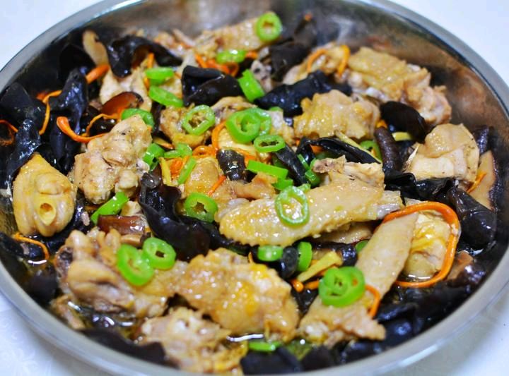 香菇木耳蒸鸡 香菇木耳蒸鸡
