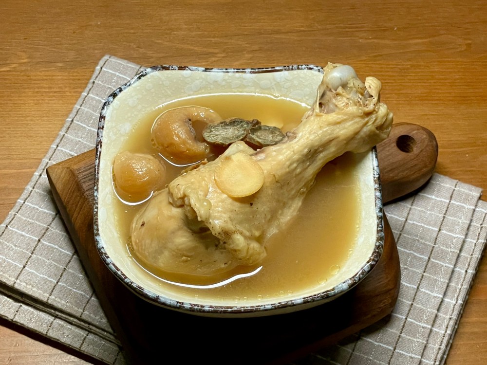 田七花旗参鸡汤
