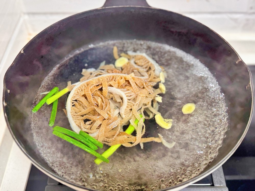 减脂期也可以随便吃的酸辣毛肚
