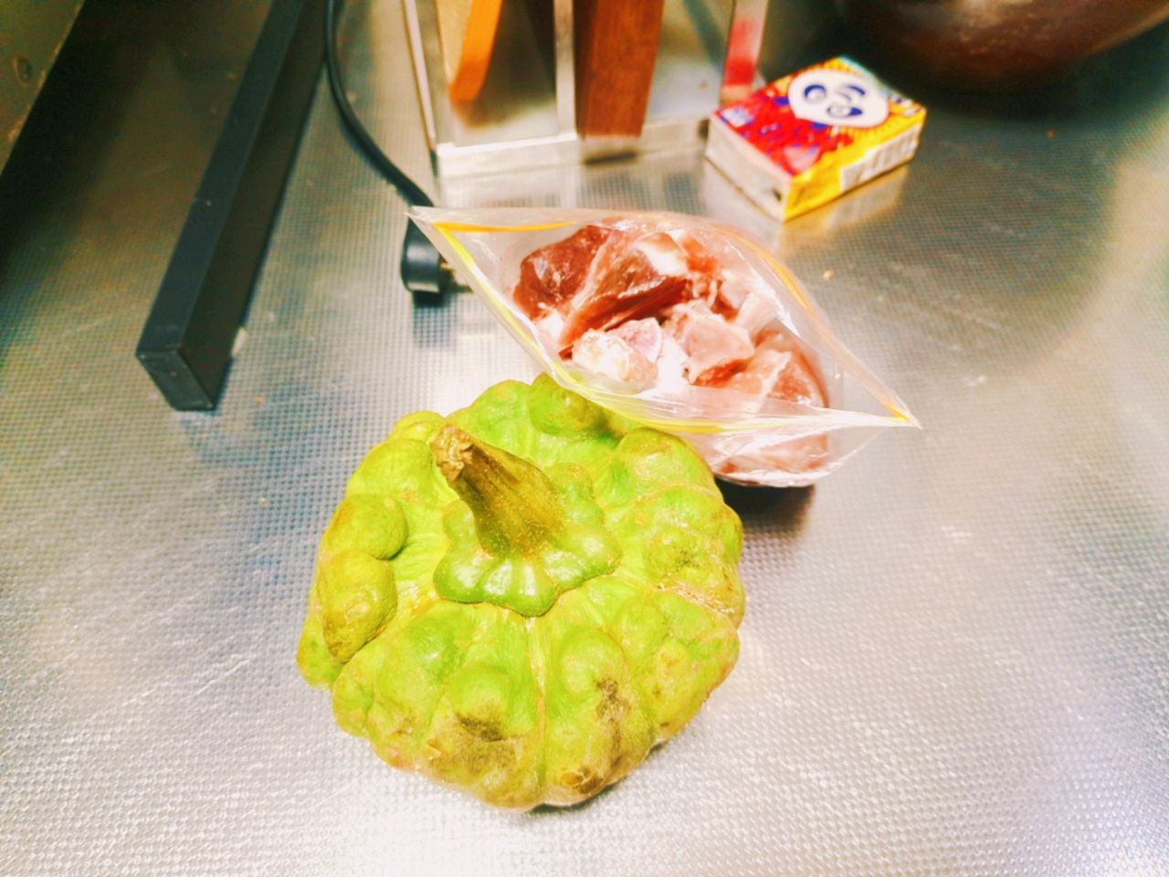 云南菜～小瓜排骨汤 精品 独家
